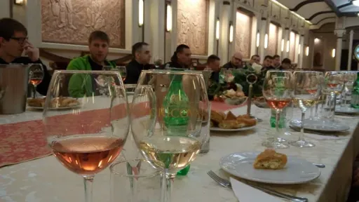 20180503_132626 (640x361).webp