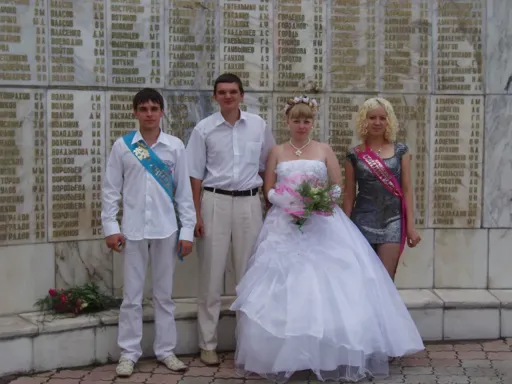 4chela_.webp
